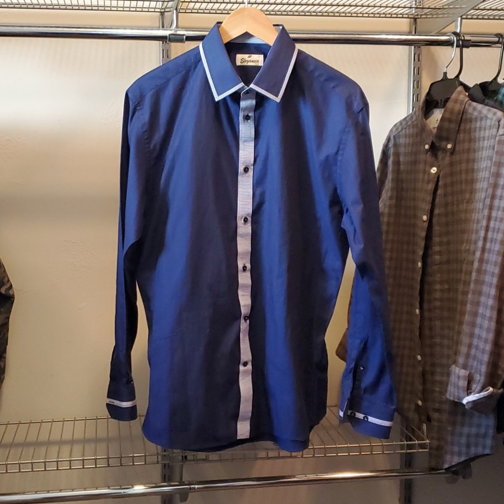 Custom tailored Italian men's dress shirt